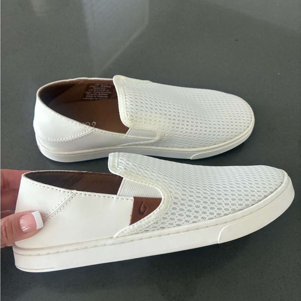 OluKai Pehuea - only worn for 3 hours